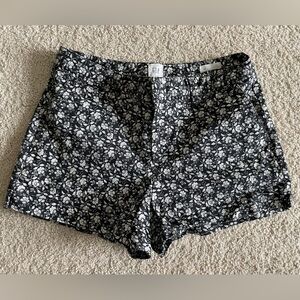 00 Gap Women’s Shorts